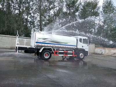 D9东风12方洒水车配置详解与可靠厂家选择指南